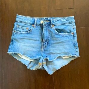 H&M- High waisted light wash shorts